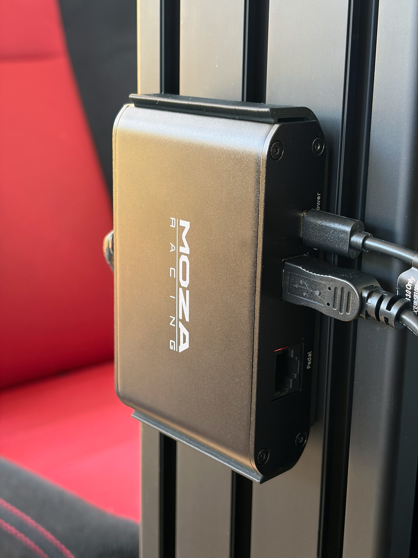 Moza Universal Hub Profile Mount for Sim Rigs