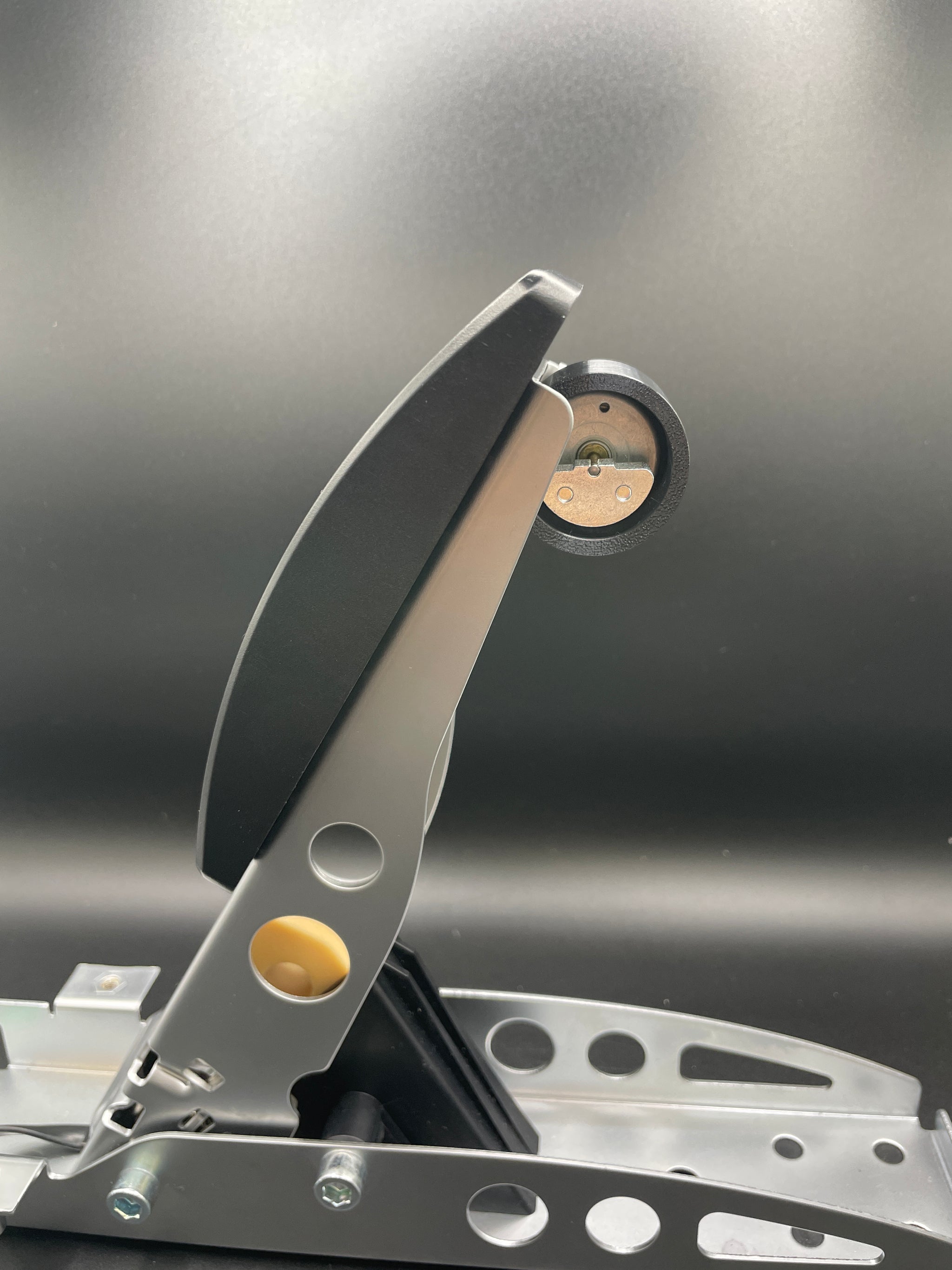 Fanatec CSL Haptic / Rumble/ Bass Shaker Mounts – SimRaceMods
