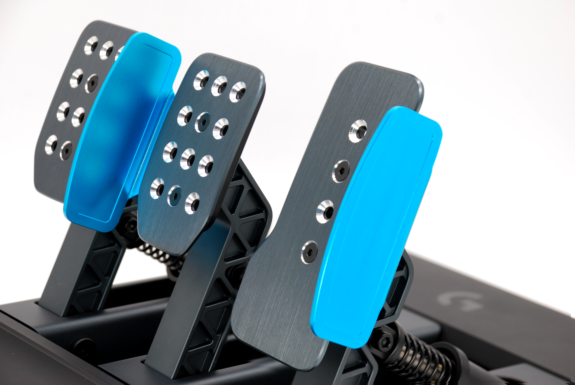 Pedal Side Foot Support Plate for Logitech G Pro Pedals-old – Sim Race Mods