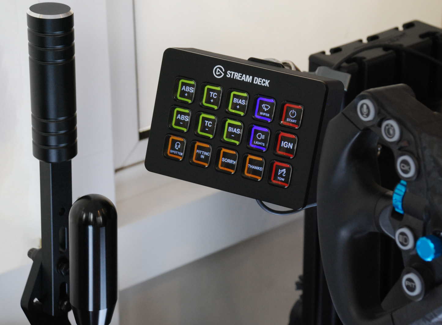 Estuche de montaje versátil para Elgato Stream Deck Mk2 de 15 teclas
